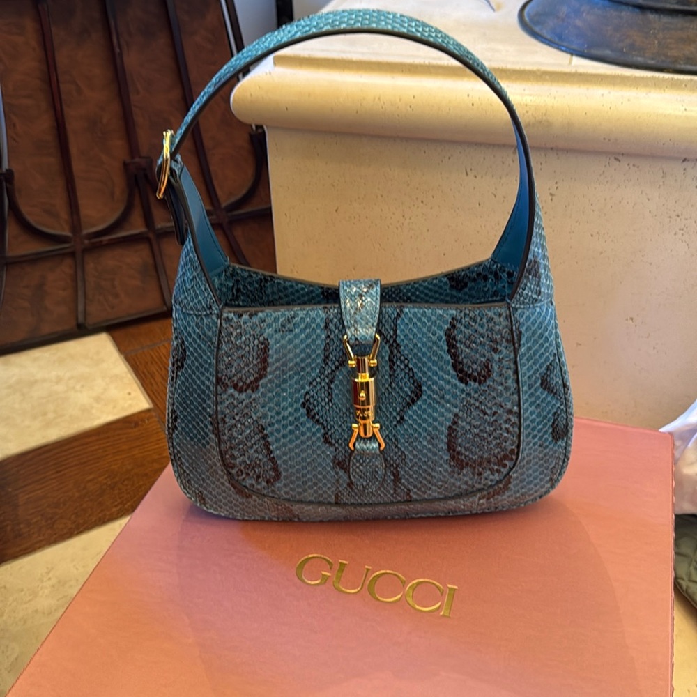 NWT IN BOX Limited Edition GUCCI MED JACKIE EXOTIC SKINS BLUE PYTHON